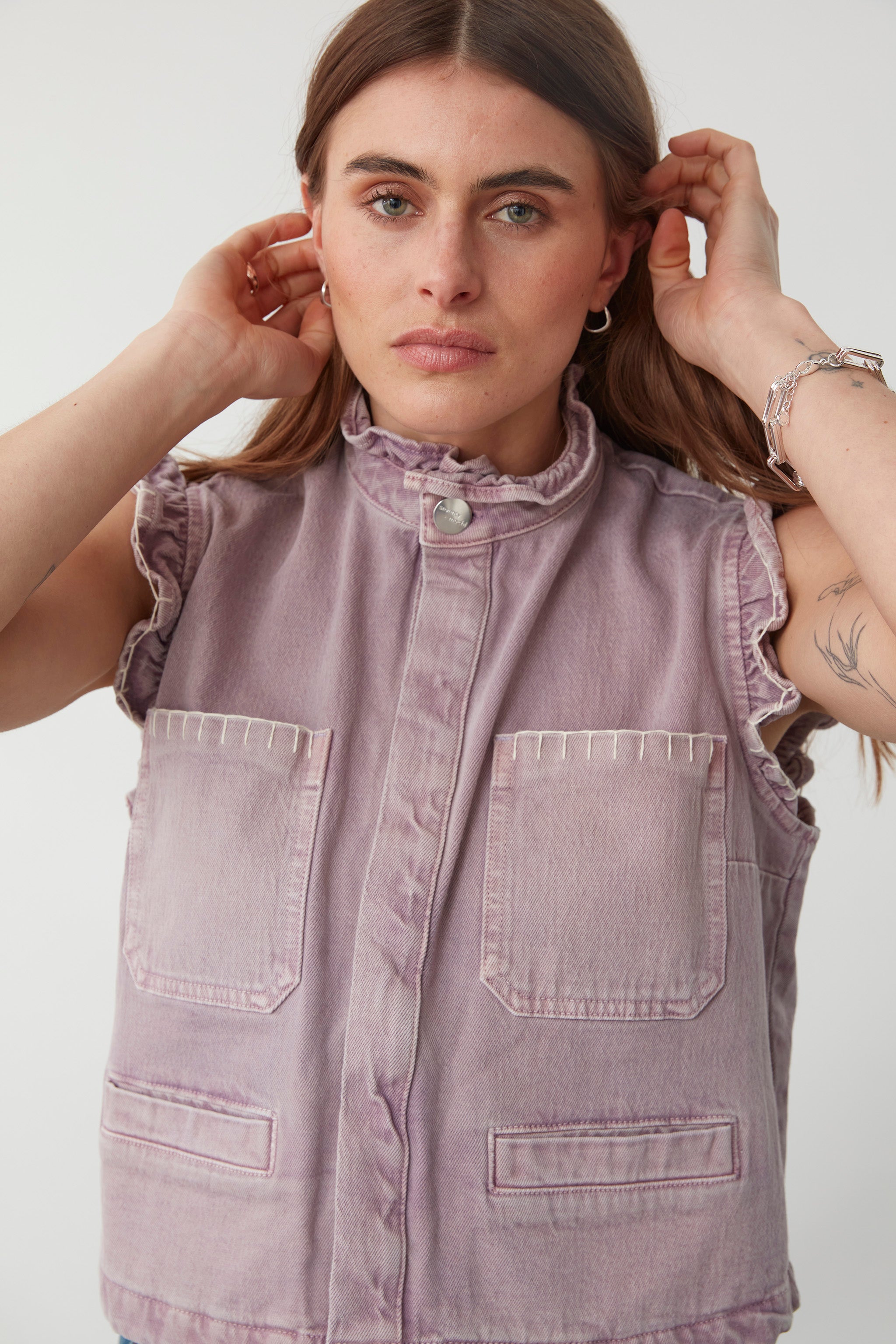 Pablo Vest in Dusty Lilac