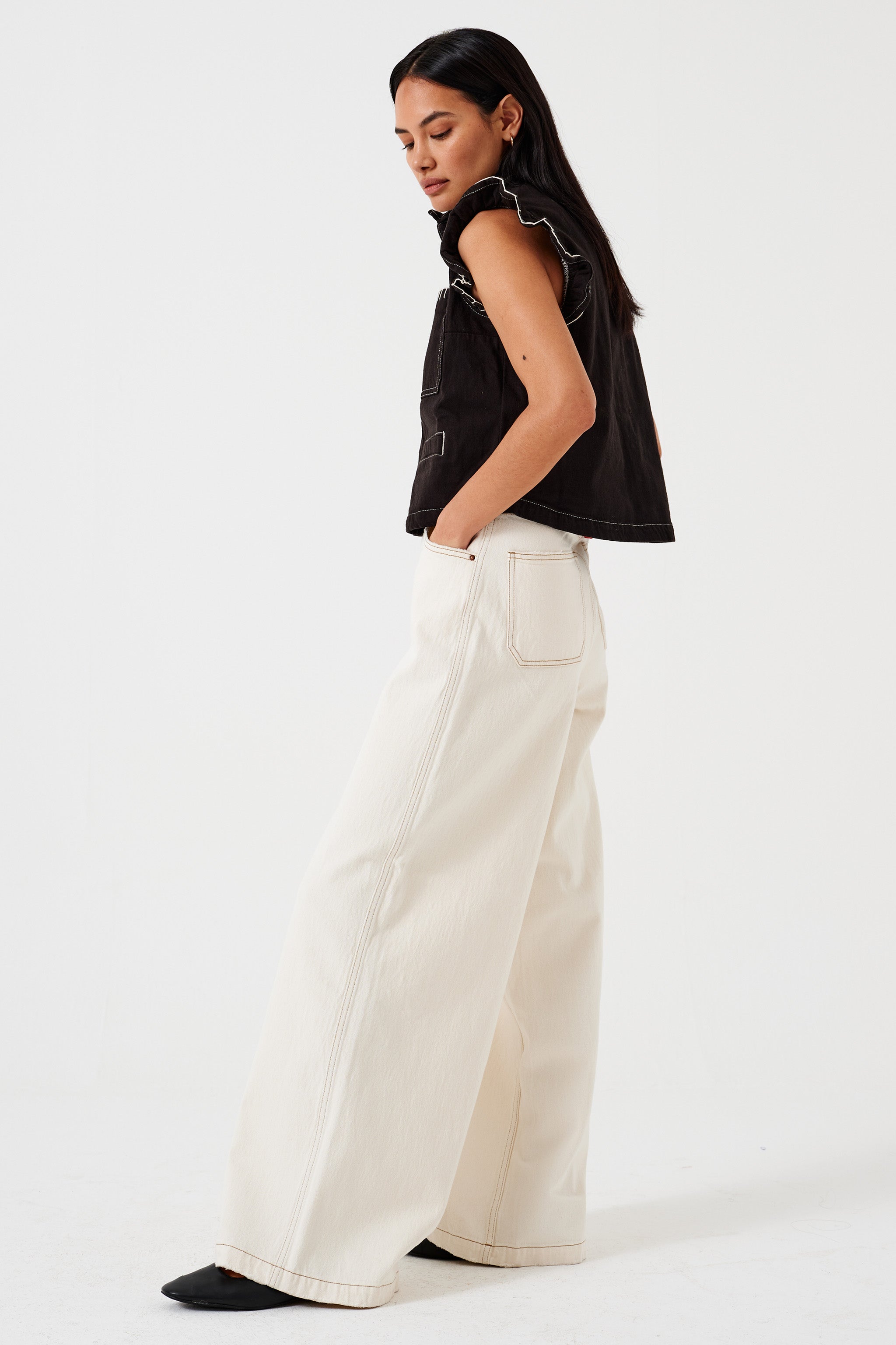 Bay Wide Leg Jean in Ecru